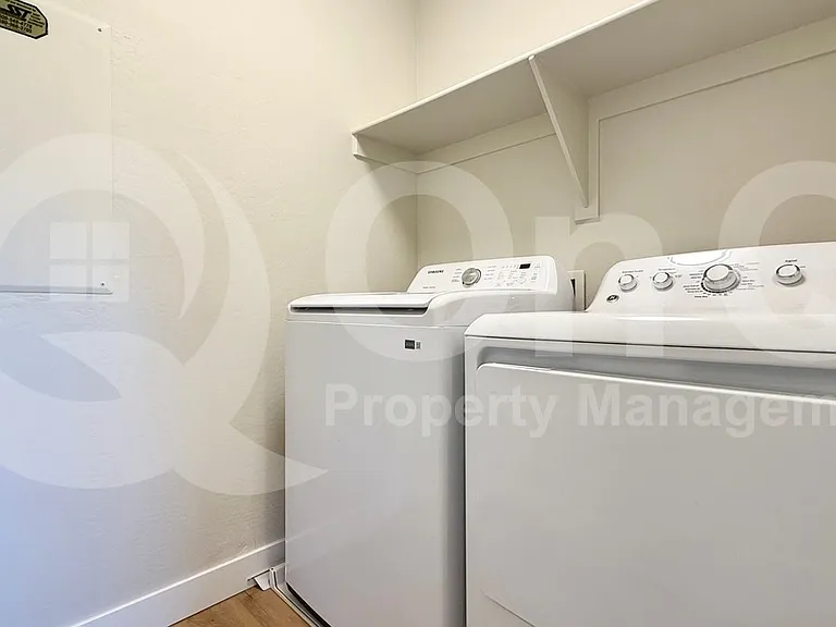 2901 N Daisy Dr — Photo 22