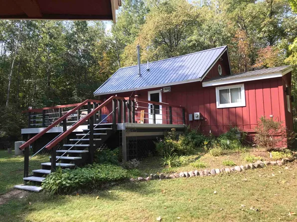 W2431 Kriewaldt Rd, White Lake, WI 54491
