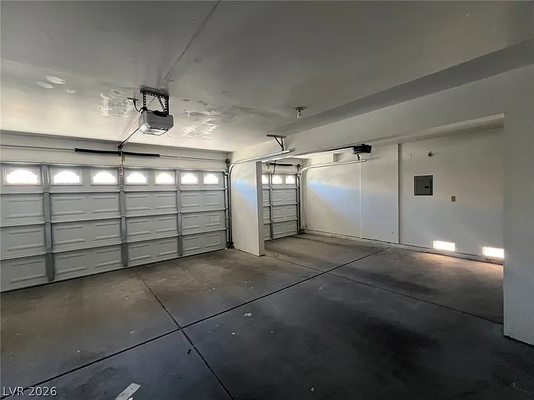 2836 Via Florentine St — Photo 47