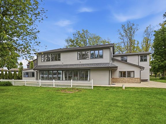 2nd image of 10857 Seminole Shore Dr