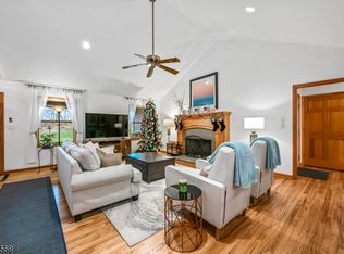 155 Stillwater Rd, Hardwick, NJ 07825