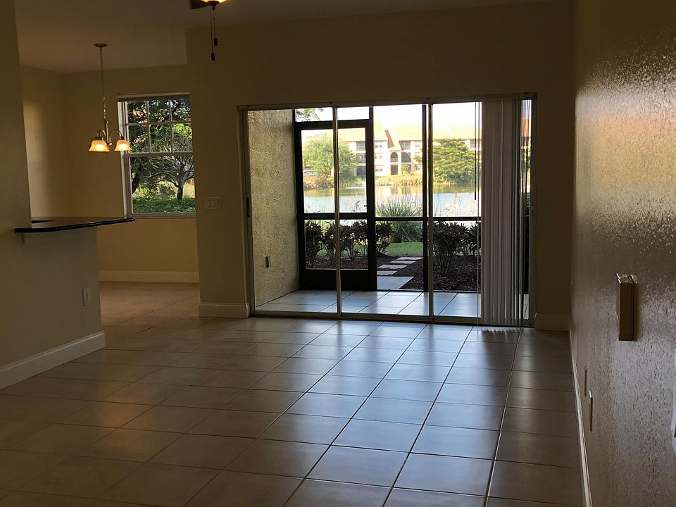 1st image of 7905 Preserve Cir APT 114
