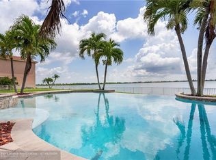 19502 SW 53rd St, Miramar, FL 33029