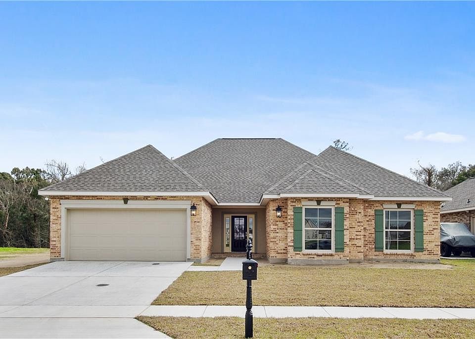 1st image of 2637 Greenville Dr