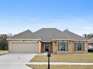 2637 Greenville Dr, Marrero, LA 70072