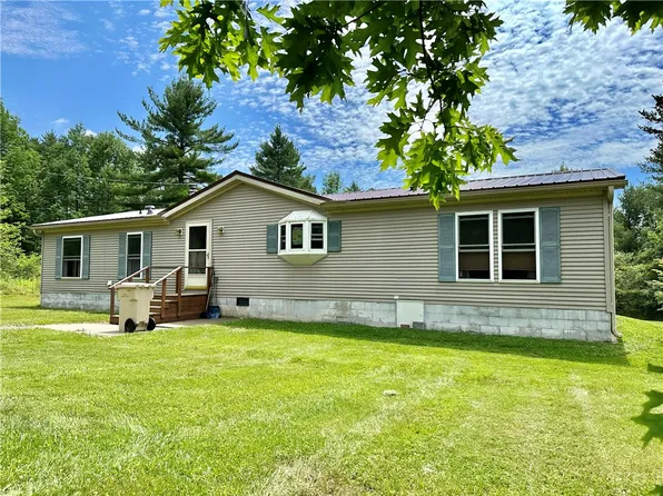 200 Burdick Medbury Rd, Norwich, NY 13815