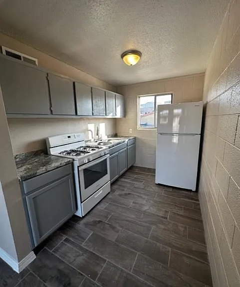 5860 Cleveland Ave #5 — Photo 2