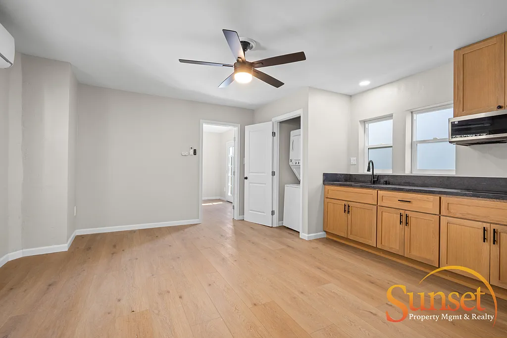 2 bed, 600 sqft, $2,095 — Photo 3
