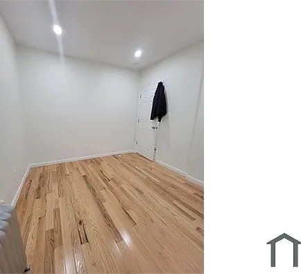 720 E 217th St #2 — Photo 12