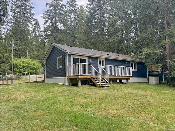 2nd image of 601 Wildwood Cres