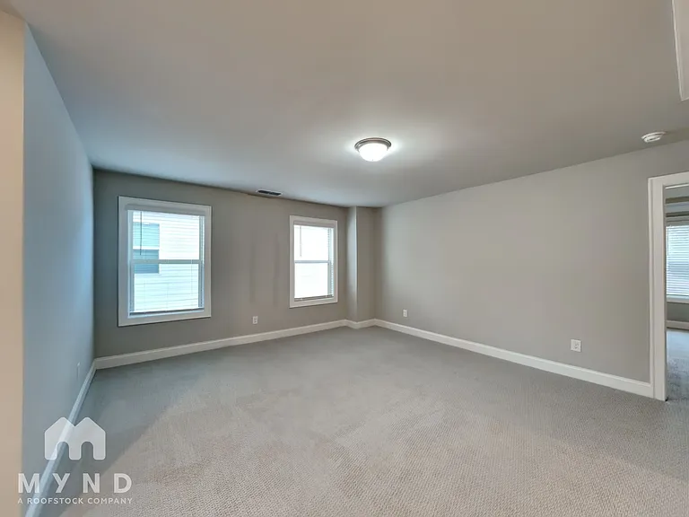 354 McDaniel Pl — Photo 13