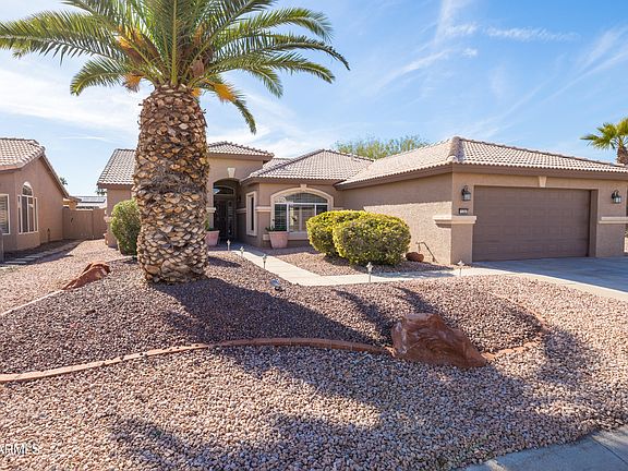 2nd image of 15381 W AMELIA Drive