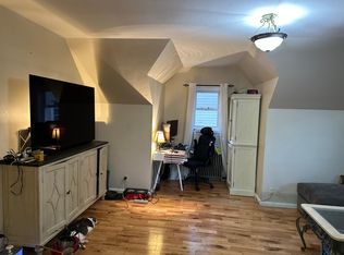 102-10 217th Pl, Queens Village, NY 11429