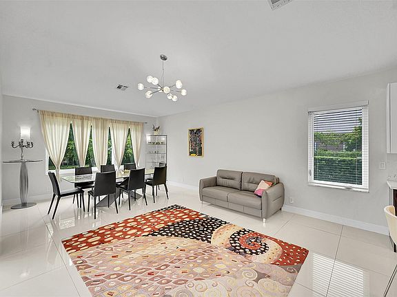 5th image of 12354 Antille Drive
