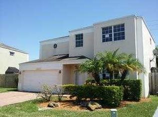 22262 SW 98th Pl, Cutler Bay, FL 33190