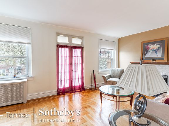 3rd image of 6839 Clyde St #2