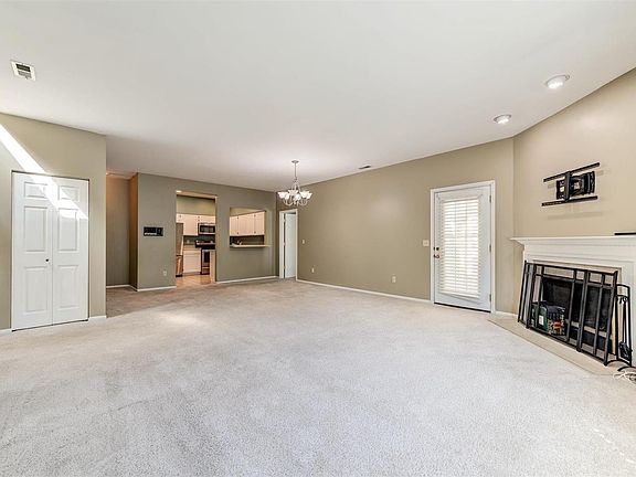 4th image of 10903 Vauxhall Dr
