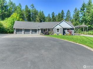 5443 Offut Lake Rd SE, Tenino, WA 98589