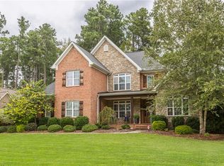 572 Inverness Dr, Winston Salem, NC 27107