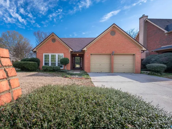 100 Spinnaker Ridge Dr SW, Huntsville, AL 35824