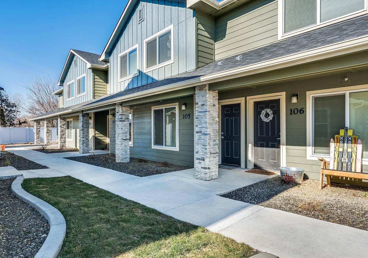 Marena Townhomes — Photo 2