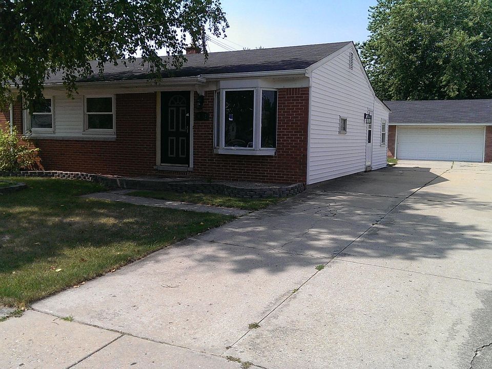 1st image of 31752 Sweetbriar