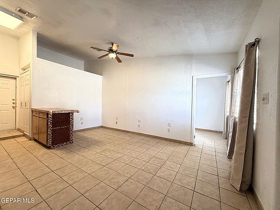 5th image of 9001 Comet St #B
