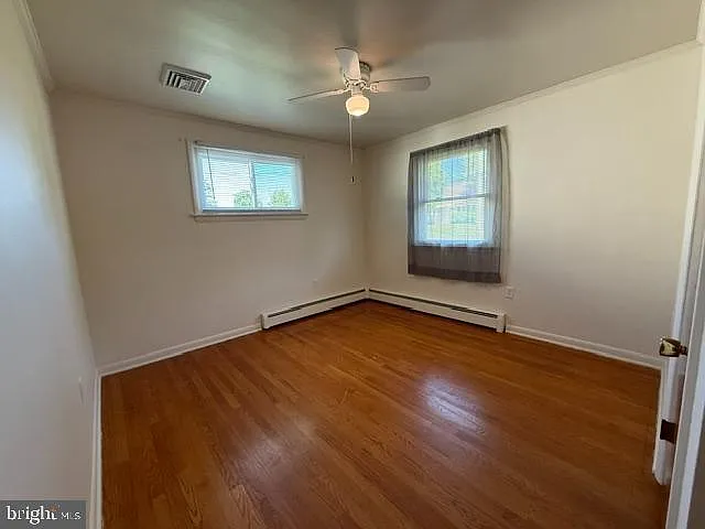 818 Walnut St — Photo 7