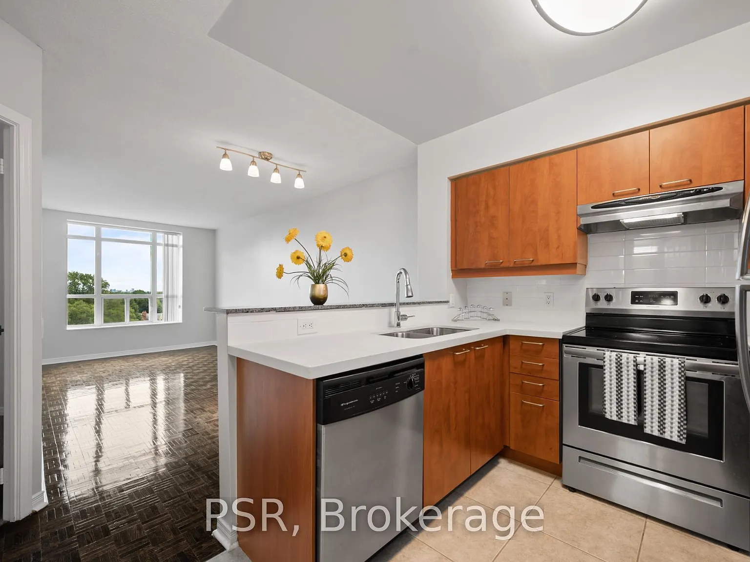 2 bed, $2,759 — Photo 2