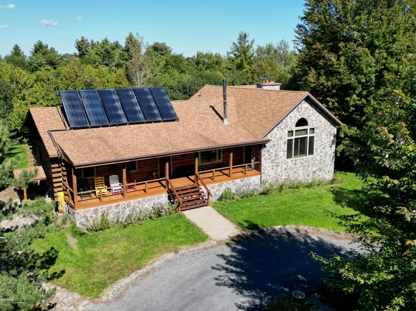 1838 Ridge Rd, Champlain, NY 12919