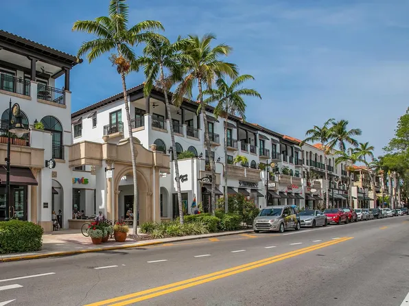 780 5th Ave S APT 203, Naples, FL 34102