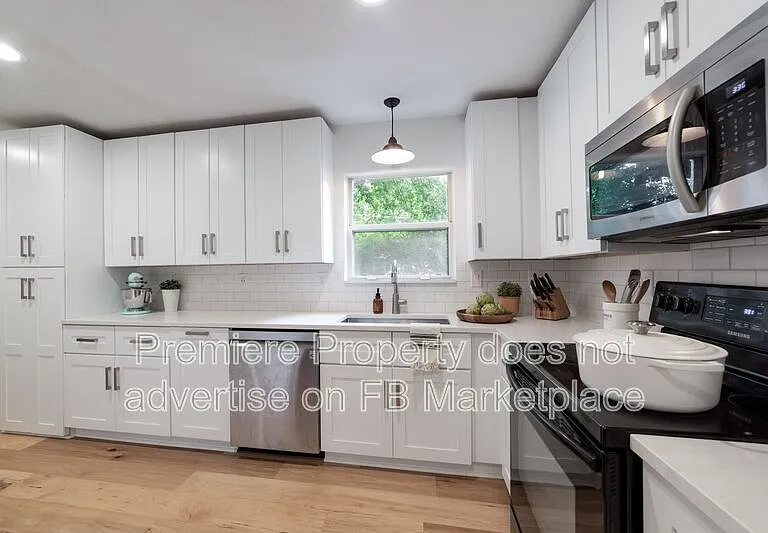 7521 Eaton St — Photo 6