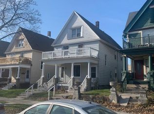 2841 N Cramer St, Milwaukee, WI 53211