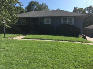 4506 Gene Field Rd, Saint Joseph, MO 64506