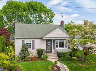 1350 Lacrosse Ave, Reading, PA 19607