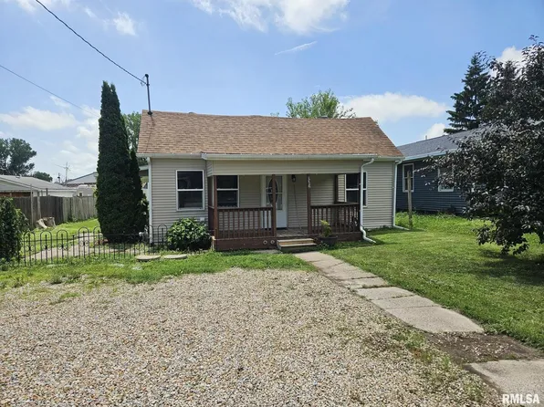 1912 Breese Ave, Muscatine, IA 52761