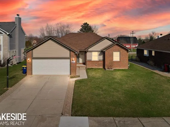 53558 Spurry Ln, Chesterfield, MI 48051