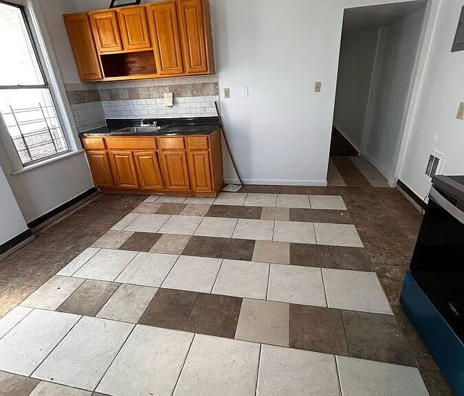 12 Orchard Pl — Photo 7
