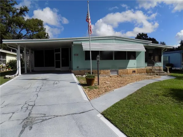 2125 Brookside Dr, Mount Dora, FL 32757