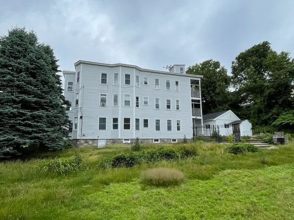 35 35/0 Heron St, West Roxbury, MA 02132