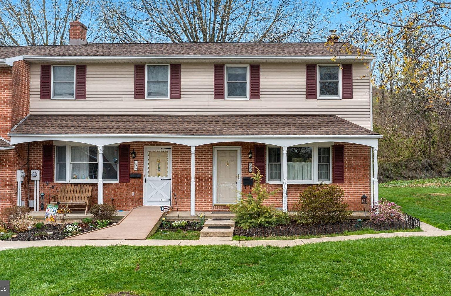 157 Popodickon Dr Boyertown Pa 19512 Zillow