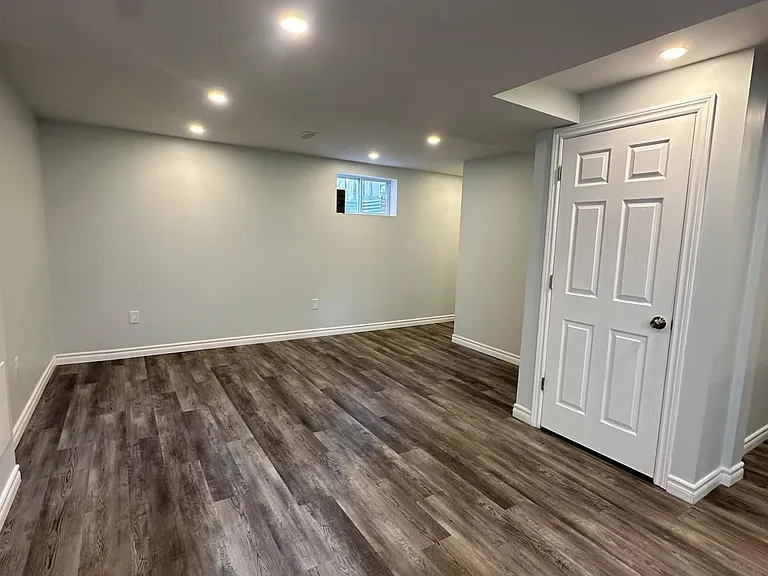 1506 Reesor Ct #BASEMENT — Photo 11
