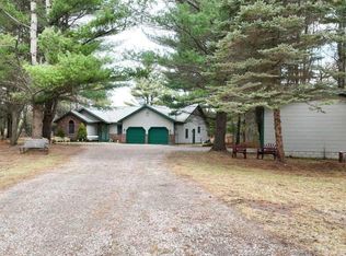 1350 W Federal Hwy, Roscommon, MI 48653