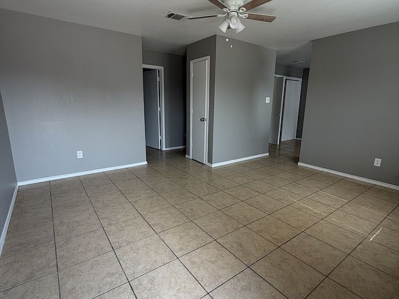 3rd image of 1704 Spring Rose Cir APT B