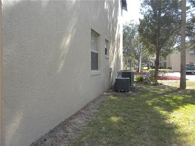 2nd image of 110 Summer Pl APT 5
