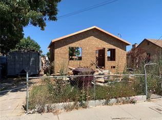 2333 Evergreen St, Santa Ana, CA 92707