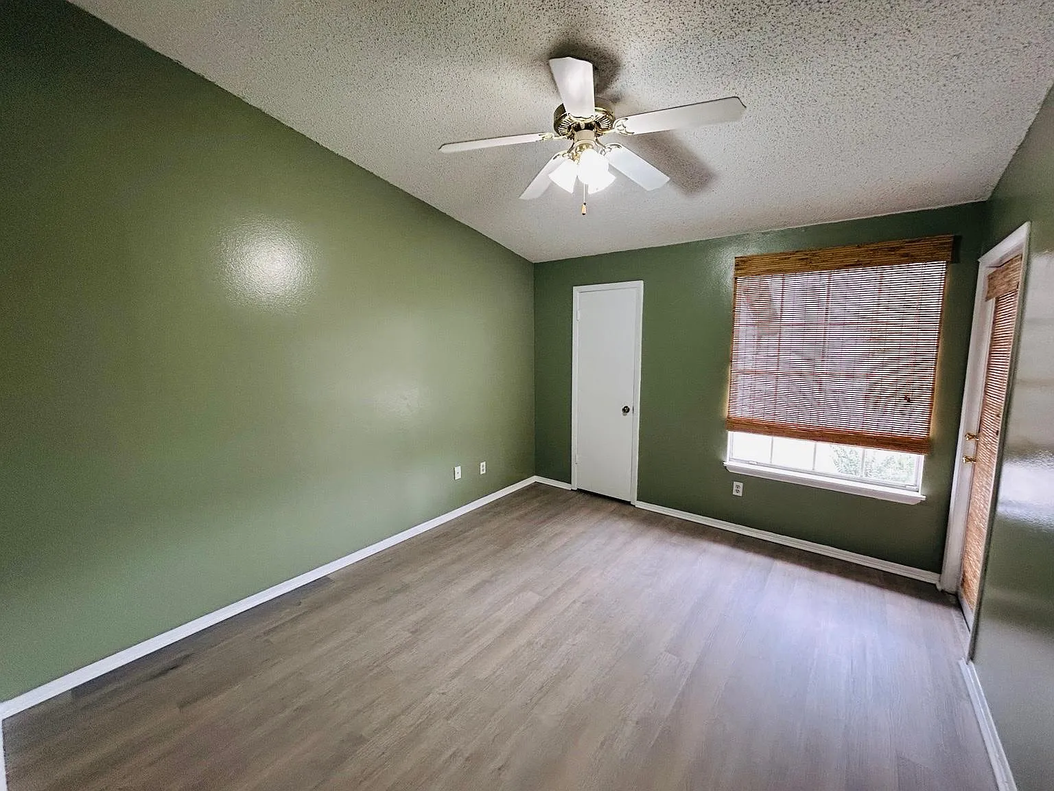 1 bed, 660 sqft, $1,150 — Photo 3