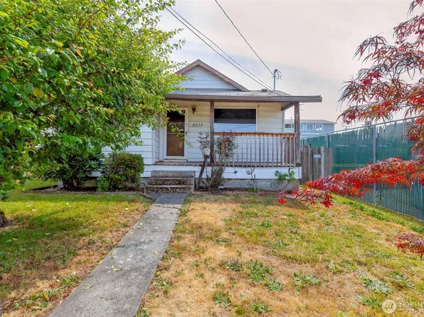 1112 Perry Avenue, Bremerton, WA 98310