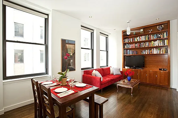 Sold by Brown Harris Stevens | media 19