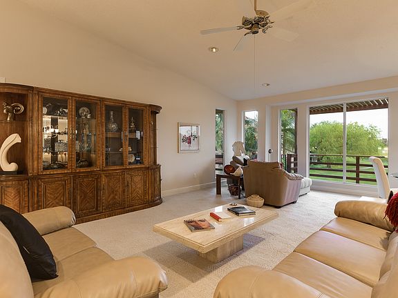 5th image of 1101 Cimarron Dr